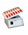 Thermo Scientific 240 VAC 多管搖臂